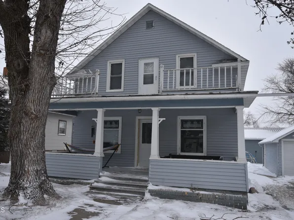 413 1st Ave SE, Ashley, ND 58413