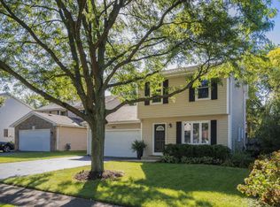 1228 Haverhill Cir, Naperville, IL 60563