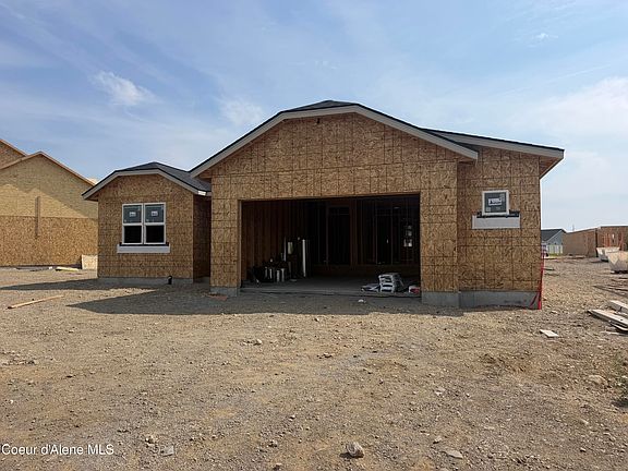4th image of 6672 N Alecat St
