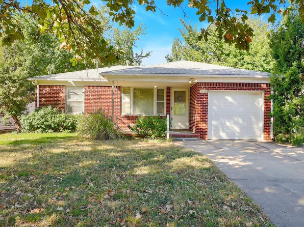 2039 S Ida St, Wichita, KS 67211
