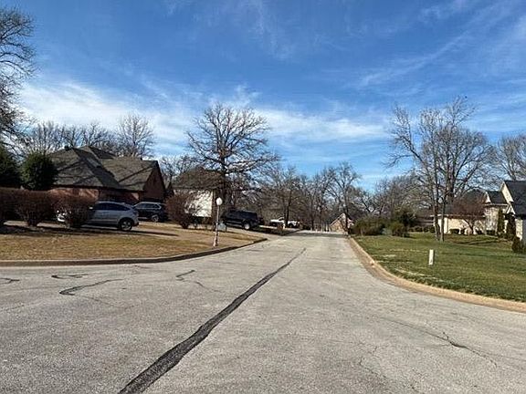 5th image of 9 Geyer Rd