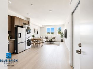326 Robinson St #204, Los Angeles, CA 90026