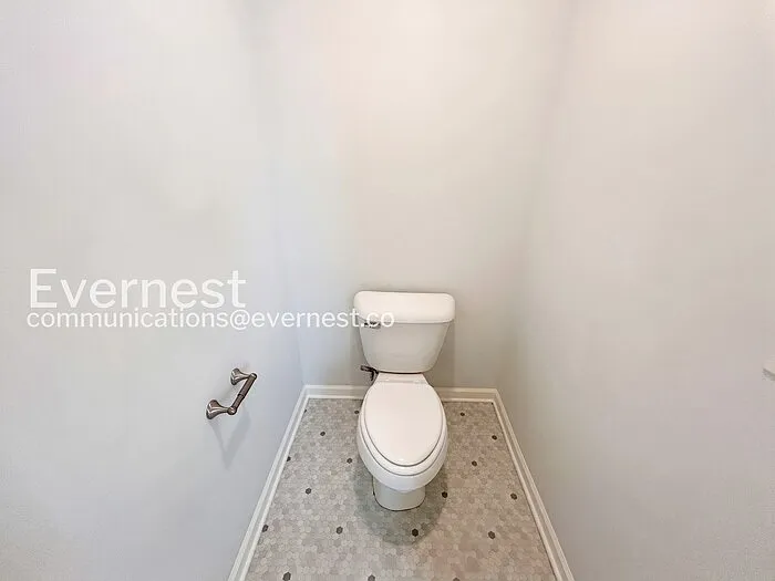 4711 Pompano Ln — Photo 11