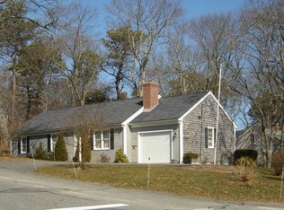 32 Barnacle Rd, Yarmouth Port, MA 02675