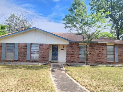 9641 Sophora Cir, Dallas, TX, 75249