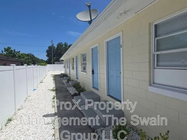 218 Florida Ave APT 10, Dundee, FL 33838