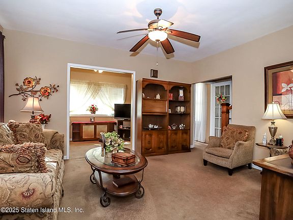 5th image of 109 Dale Ave