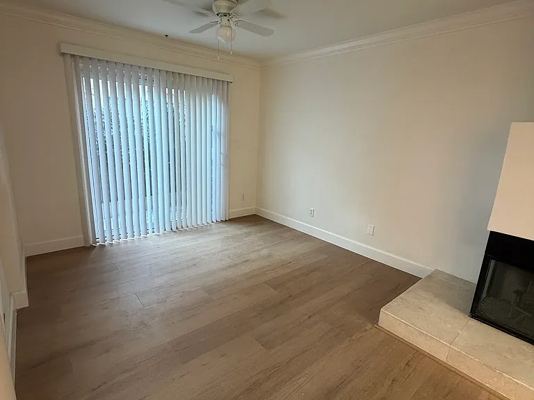 14911 Moorpark St #1 — Photo 1