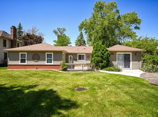 533 Ranch Rd, Wheaton, IL 60187