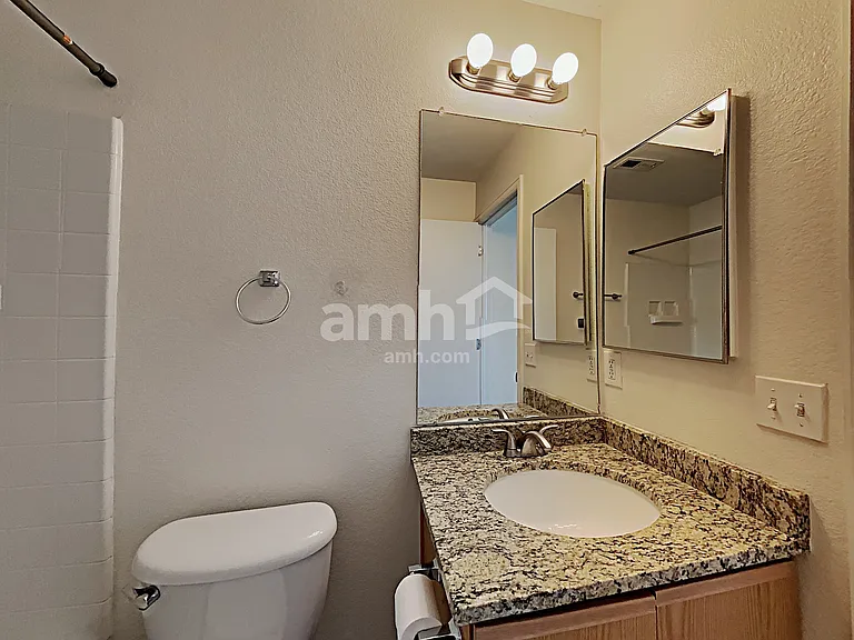 853 Willow Dr — Photo 13