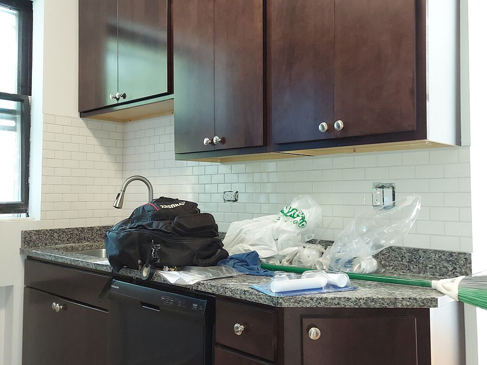 1st image of 2305 W Wilson Ave #2311-1F
