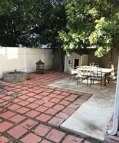 88 N Sierra Bonita Ave — Photo 3