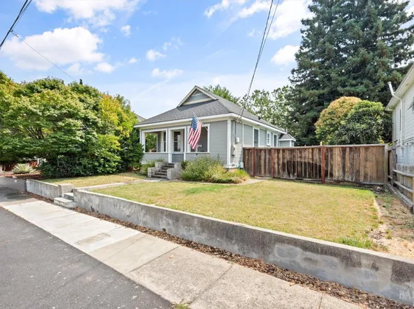 1172 Raymond Avenue, Napa, CA 94559