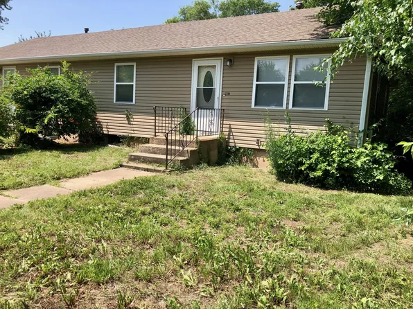 11704 E Lexington Ave, Independence, MO 64054