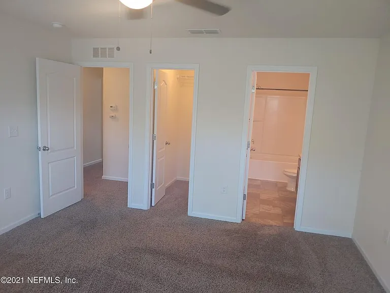 340 Servia Dr — Photo 12