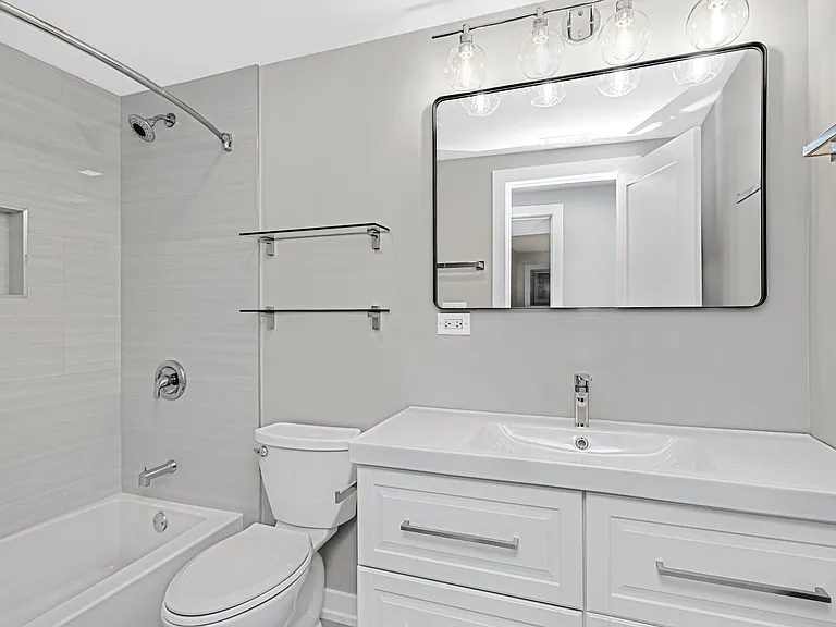 1859 N Washtenaw Ave #1 — Photo 12
