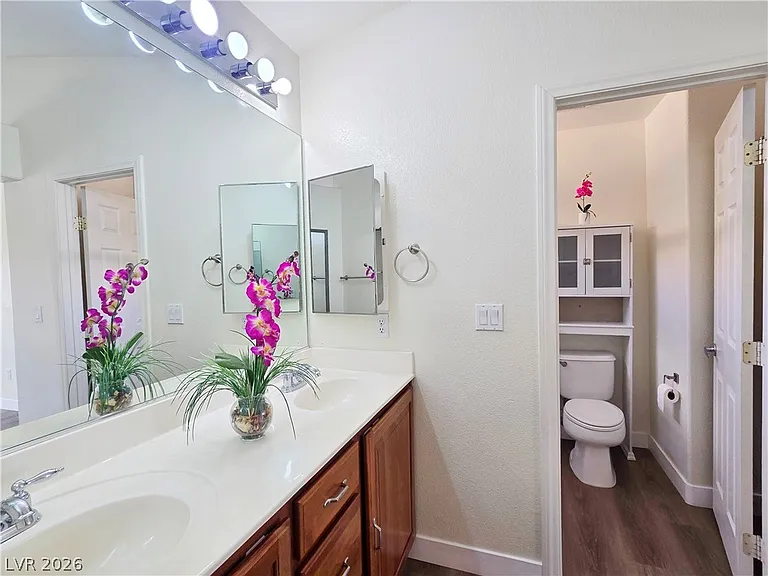 7593 Garden Galley St — Photo 15