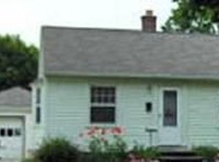 1137 10th Ave, Green Bay, WI 54304