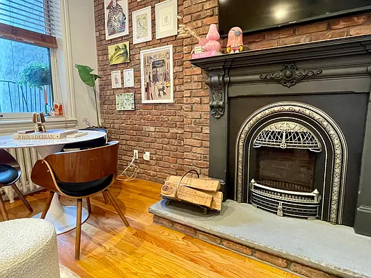 Rented by Highline Residential | media 18