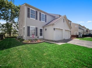 959 W Savannah Dr, Romeoville, IL