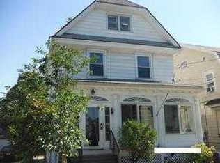 39 Stockton St, Bloomfield, NJ 07003