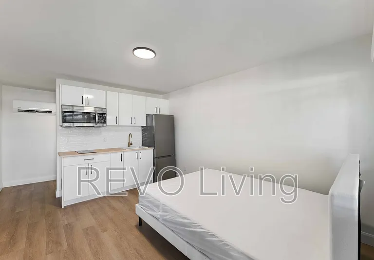7701 Lundys Ln #19 — Photo 6