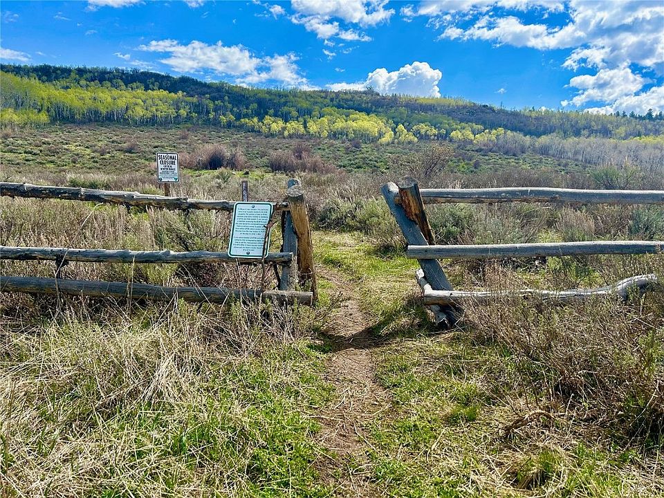 2nd image of 32494 Ute Trail