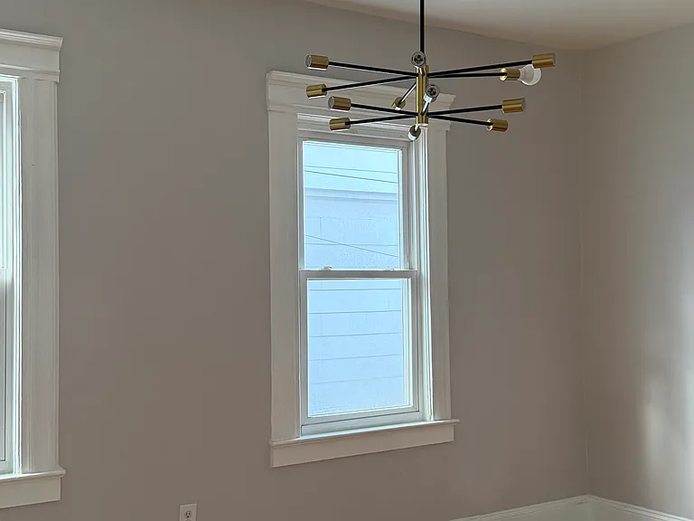 18-20 Beverly St #1 — Photo 9