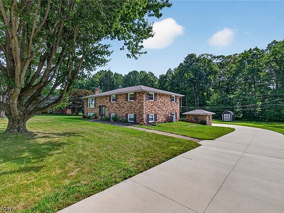 2nd image of 8494 E Wadora Cir NW