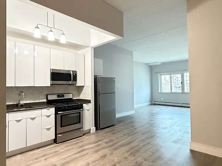 80 Bay Street Lndg #8O — Photo 5