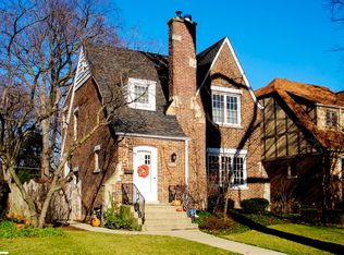 2717 Simpson St, Evanston, IL 60201