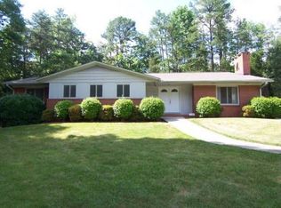 1200 Wynnewood Ave, High Point, NC 27262