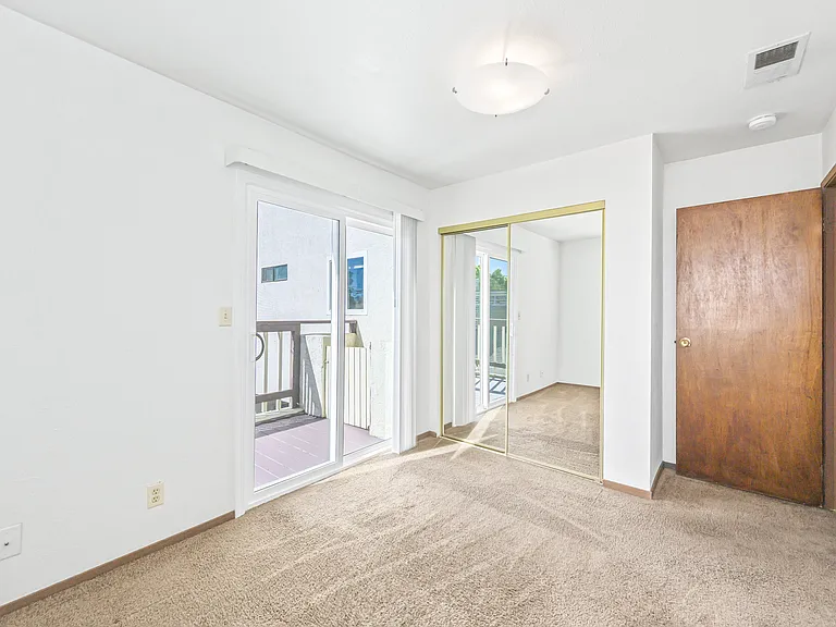 1609 B St #1 — Photo 9