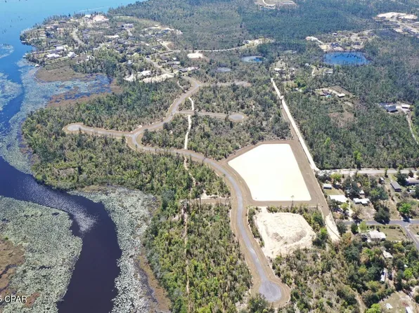 9882 Summer Creek Dr, Southport, FL 32409