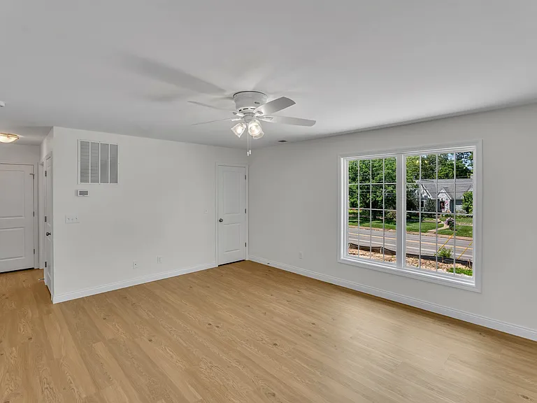 3119 Washington Ave #2 — Photo 8
