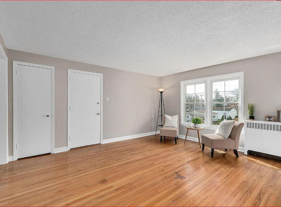 1st image of 3505 Prairie Ave #2E