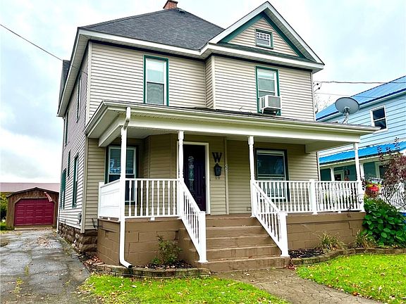 2nd image of 22 1/2 South St