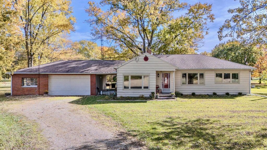 Real estate listing image