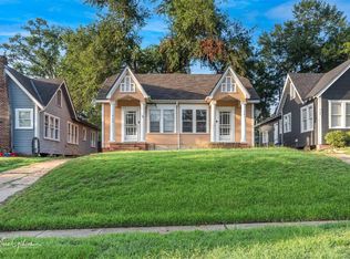 721 Gladstone Blvd, Shreveport, LA 71104
