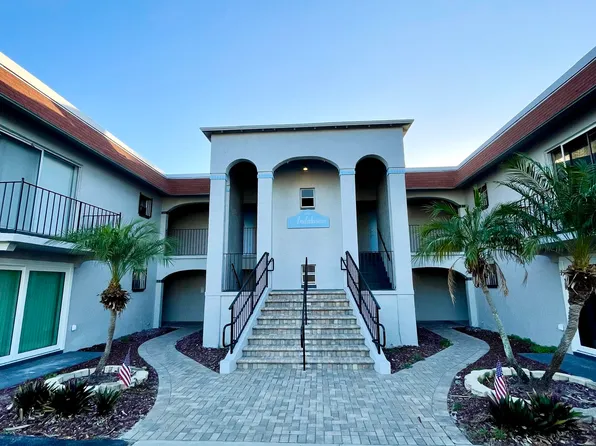 8151 Blind Pass Rd APT 5, Saint Pete Beach, FL 33706