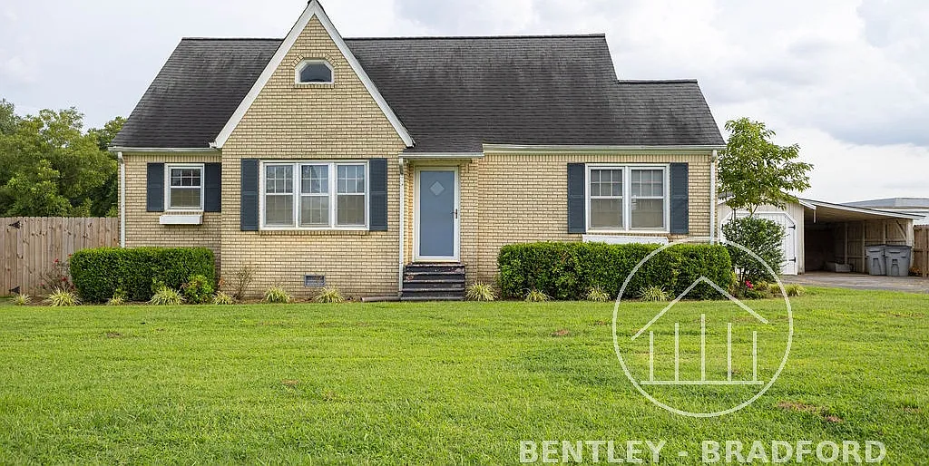 3 bed, 1546 sqft, $1,350 — Photo 1