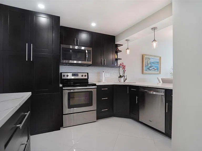 3430 Galt Ocean Dr #410 — Photo 19