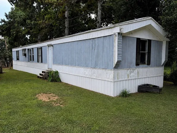 302 E Air Depot Rd #58, Gadsden, AL 35905