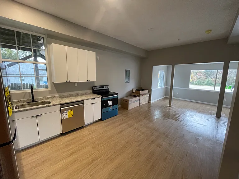 15094 Point Lookout Rd #2 — Photo 2