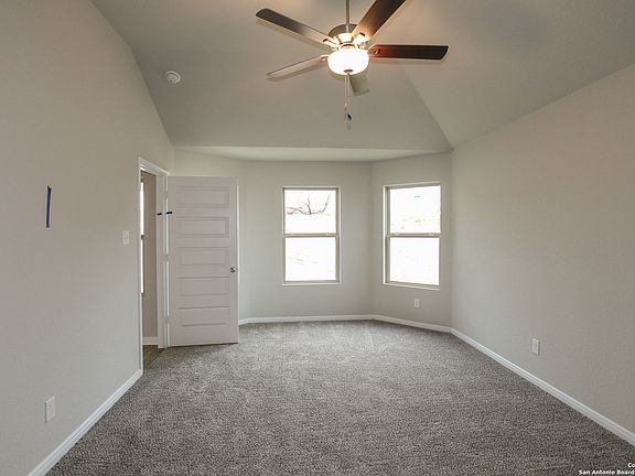 4th image of 12307 Flatiron Way
