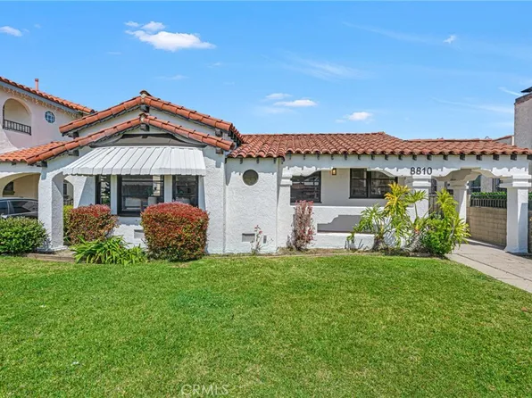 8810 S Gramercy Pl, Los Angeles, CA 90047