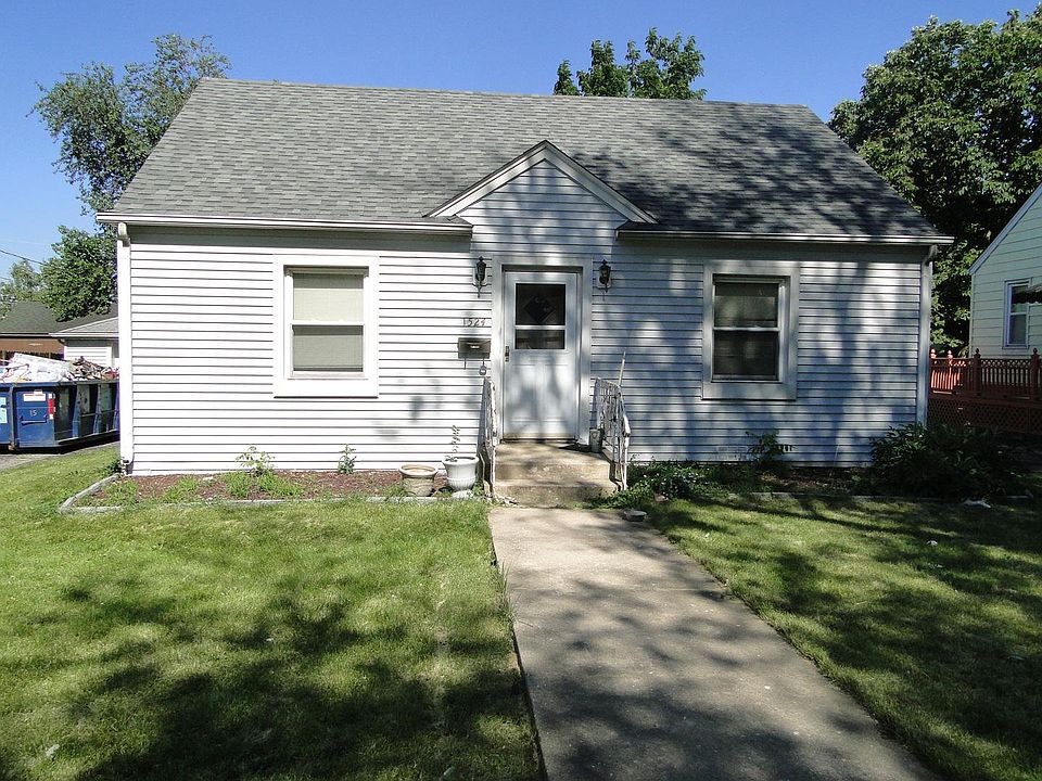 2nd image of 1524 Frederick St