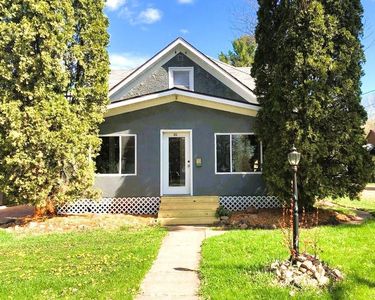 211 Chamberlain St, Rice Lake, WI, 54868