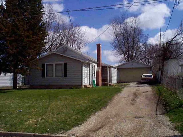 604 S Western Ave, Bloomington, IL 61701