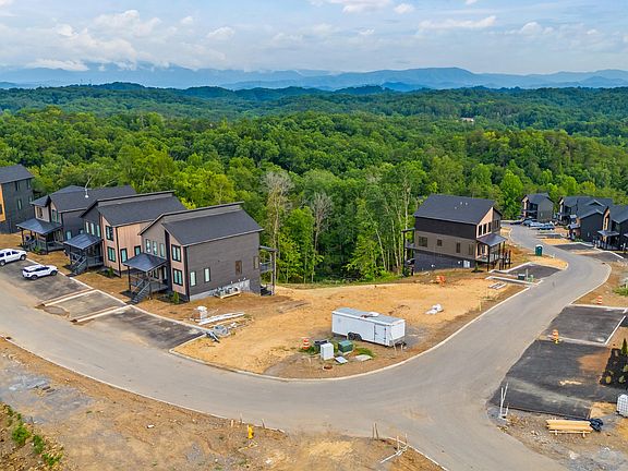 2nd image of 9 Reedmont Way Lot 9
